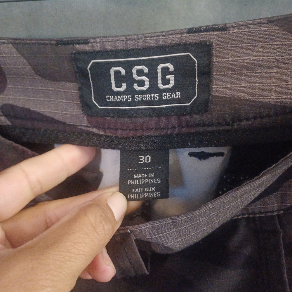 MENS CAMO SHORTS - Picture 8 of 10